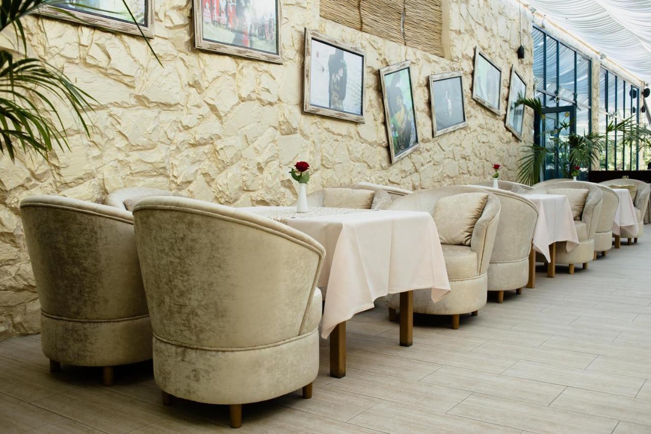 Nadiya Hotel Ivano-Frankivsk Exterior photo